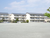 新町第一小学校