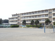 西部小学校