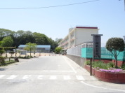 碓東小学校