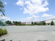 北小学校