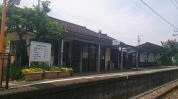 西富岡駅