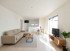 家具家電などは、イメージ合成画像です。現地には設置されておりません。