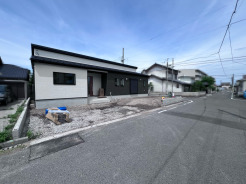前橋市朝倉町３丁目