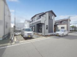 【2号棟】
◆土地／174.76平米◆建物／107.43平米