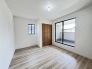 ２F　洋室6.4帖