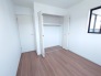 ２F　洋室5.2帖　収納付き