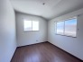 ２F　洋室5.2帖　