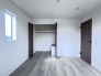 ２F　洋室6.1帖　収納付き