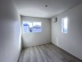 ２F　洋室5.2帖