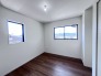 ２F　洋室5.9帖　