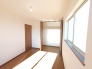 ２F　洋室6帖　収納付き