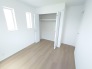 ２F　洋室5.2帖　収納付き
