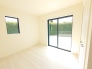 １F　洋室5.2帖