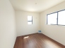 ２F　洋室5.2帖