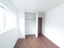 ２F　洋室5.3帖