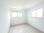 ２F　洋室5.2帖