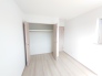 ２F　洋室5.2帖