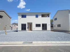 【2号棟】
◆土地/189.89平米◆建物/98.01平米